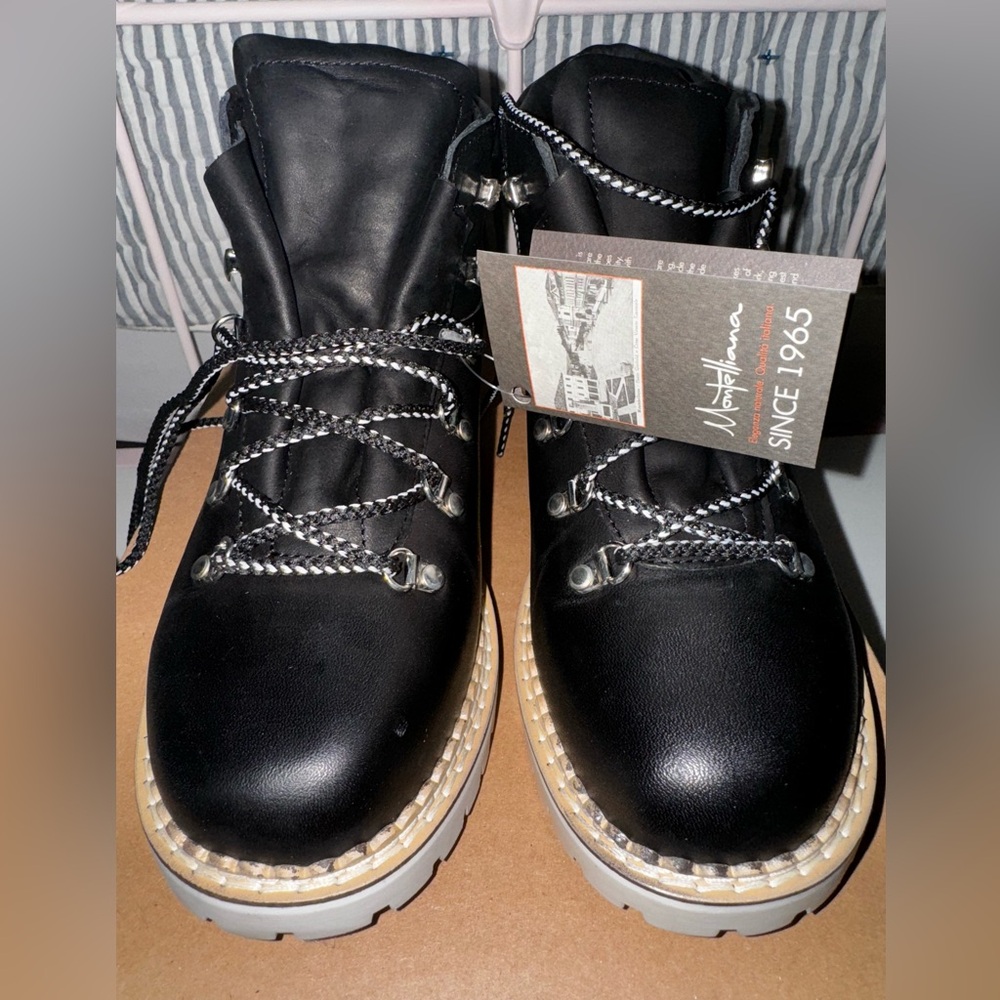 Montelliana Boots Size 39 / 9 Brand New